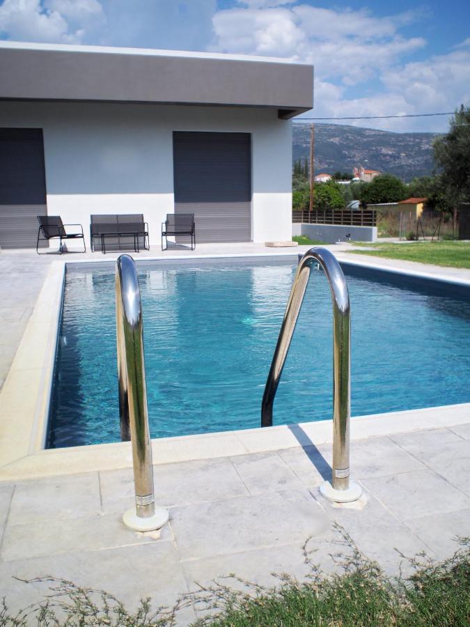 Nostos Luxury Villas With Private Pool In Ναύπακτος Εξωτερικό φωτογραφία